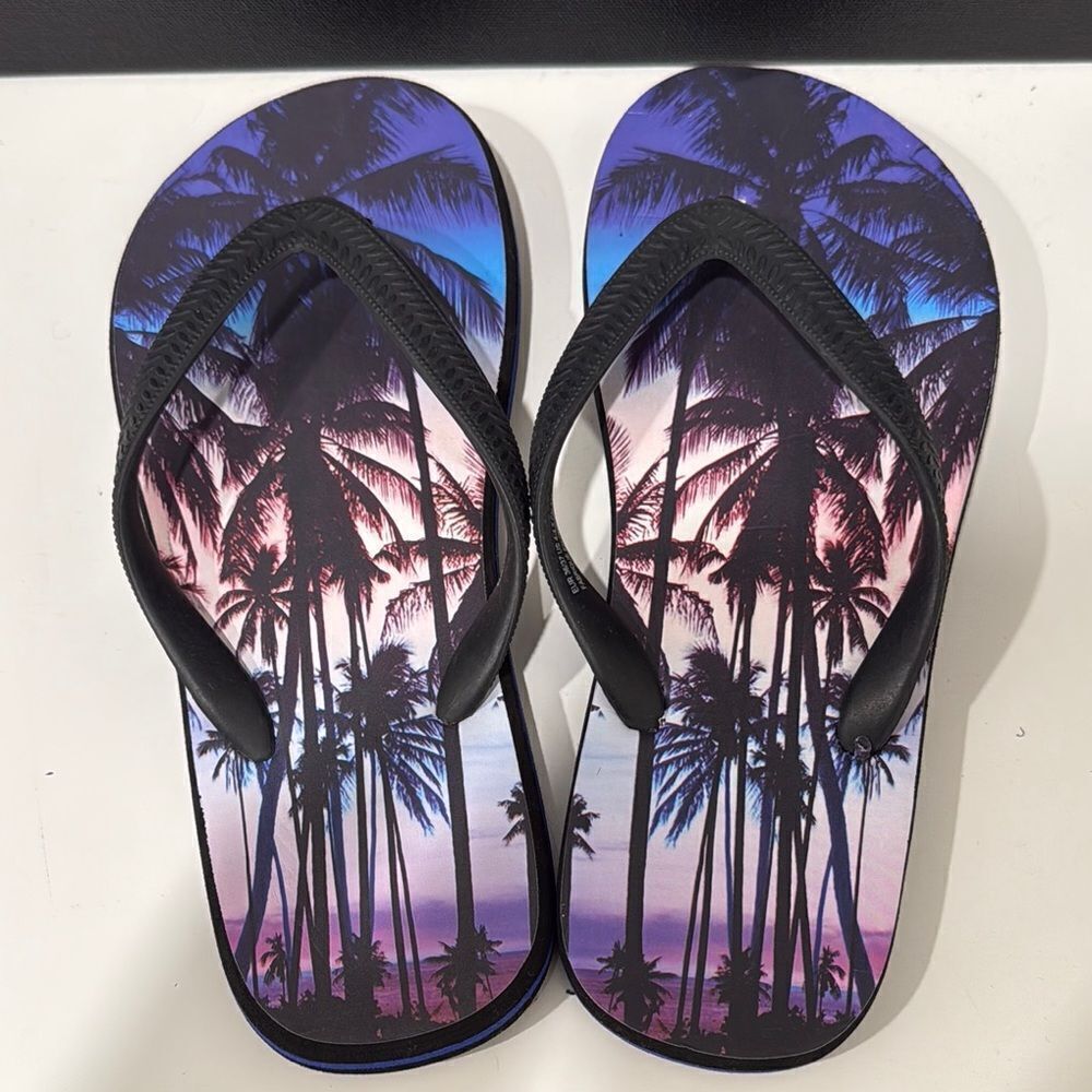 H&M Flip Flops - Picture 2 of 7